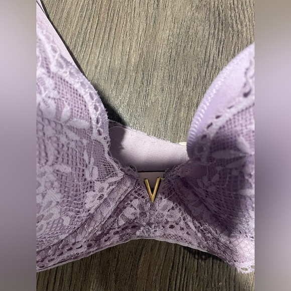 Victoria Secret Bra Plunge Lace Bra Bralette Purple - Picture 6 of 6